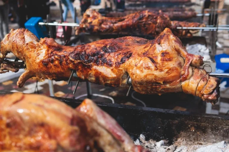 Πάσχα στον Άλιμο με Αυθεντική Γεύση & Ποιότητα από το Κρεοπωλείο Φάρμα Σαρίδη